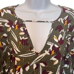 Zinzane EUC Green Purple Metallic Floral V Neck Crop Top Sz S Photo 1