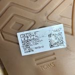 Toms  Bree Sandal Warm‎ Beige Leather Chevron Embroidered Toe Loop Casual NWT Photo 10