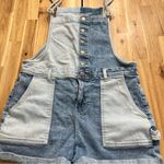 Celebrity Pink  Two-Tone Denim Overall Shorts Juniors L (11–13) Photo 4