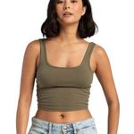 Tilly's Tilly’s Size XS Hunter Green Crop Top Tank Top. Photo 0