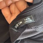 SheIn  Black Sleeveless Buttoned vest Blouse Photo 4