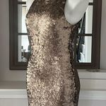 Dynamite  Robe à Paillettes Bodycon Sequin Dress, Matte Bronze, Size M New w/Tag Photo 4