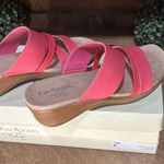 kim rogers  Pink Sandals with Shiny Straps and Cushioned Sole Photo 2