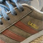 Women’s Gazelle Sneakers 7 Gray Photo 4