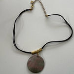 Cookie Lee Vintage  Capiz Shell on Black Leather Cord Disc Women’s sz 17” Photo 4