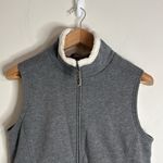 L.L. Bean Women’s Gray Full Zip Outdoor Faux Fur Lined High Neck Vest Gilet sz S Photo 2