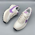 Nike WOMEN SHOES WAFFLE DEBUT WHITE/RUSH FUCHSIA BLANC/FUSHIA INTENSE/ SIZE 8.5 Photo 1