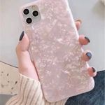 iPhone 11 pink textured case Photo 1
