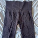 Spanx Leggings Photo 1