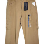 Lee  Relaxed Fit Khaki Pedal Pushers NWT Size 6 Casual Khaki Capri Pants Photo 0