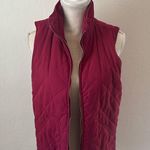 Miami Cranberry quilted vest Photo 0