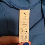 Halara Crossover Leggings Photo 4