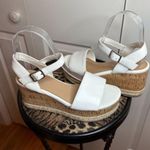 Michael Shannon Women’s Kaitlin Wedge Open Toe While Sandal Shoe Size 6.5 Photo 3