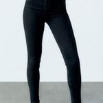 BDG Black Twig High-Rise Cropped Jeans Photo 1