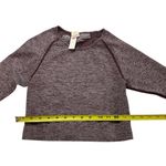 Victoria's Secret Athletic Clean-Girl Fitness Victoria’s Secret PINK Seamless Crop Top Thumb Holes Photo 4