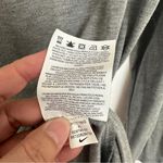 Nike Vintage  Womens XL Red Tag Long‎ Sleeve T-shirt Crewneck Gray Activewear Photo 6