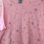 Classic Elements FINAL MARKDOWN Ladies  embroidered tee large Photo 3