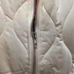 Unbranded White Sleeveless Puffer Jacket Size XL Photo 1