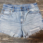 American Eagle Relaxed Denim Shorts Size 6 Light Wash Distressed Frayed Hem Blue Photo 0