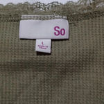 SO  juniors ribbed cropped v-neck lace trim shirt NWT Photo 1