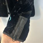 Harvé Benard Harve Benard Black Velvet Embroidered & Sequin Zip Up High Neck Jacket Size 10 Photo 9