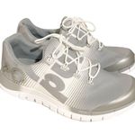 Reebok Size 9 ZPump Fusion Womens Running Low Top Sneaker Grey White Athletic Photo 2