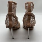 Vince Camuto Beige Kiskia Fishnet Pointy Toe Booties Size 9 Photo 3