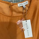 Moon River Orange Puff Sleeve Dress Photo 5