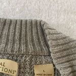 Natural Reflections Women’s sweater gray size large . SKU 2122 Photo 2