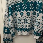 FINAL MARKDOWN Colsie cropped sweatshirt large Nwt Photo 0
