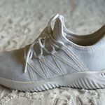 Feethit Size 6 White Women’s Slip On Running Shoes Non Slip Photo 10