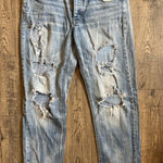 American Eagle  Women’s Distressed Tom Girl Jeans- Size 8 Photo 0