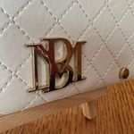 Badgley Mischka NWT white quilted faux leather slim wallet gold accents $59 MSRP Photo 1