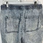 Celebrity Pink  pants Photo 5