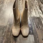 Journee Collection JOURNEE Elegant Cream Ankle Boots Size 9 Photo 2