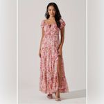 ASTR NWT the Label Roseline Floral Maxi Dress Sz Large $168 Photo 1