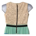 Speechless Cream Crochet and Seafoam Green Chiffon Dress Size Jr 13 Photo 11