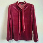 Talbots Women’s Pullover Garnet Pink Tie Neck Detail Blouson Velour Top Size M Photo 1