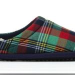 Dearfoams NWT  memory foam cozy comfort slippers Photo 1