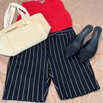 Reitmans sz9 juniors navy white strip stretchy zip front belt loops shorts EUC Blue Size undefined Photo 3