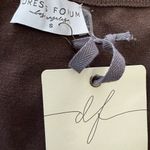 Dress Forum NWT Sweater Wrap Dress Size Small in Brown Tortoise Buckle Photo 4