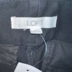 The Loft  Ann Taylor Black Bermuda Shorts Size 8 NWT Photo 3