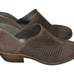 Vince Camuto NEW  Brown Leather Paleta Perforated Booties Boots Shoes size 6 Photo 2