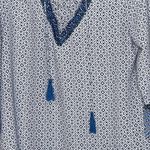 NYDJ  Blouse Top‎ Size XS Blue White Geometric Beaded V-Neck Tassels Womens Photo 3