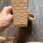 Song Of Style Heel Photo 5