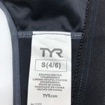 Tyr. Solid Lily Bikini Top Maximum Support Removable Cups UPF 50+ Gray S 4/6 Photo 5