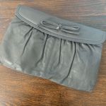 Vintage Antonia Women's Gray Small Genuine Leather Bow Clutch Purse Handbag Photo 0