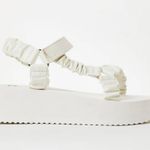 Shoedazzle White Platform Sandal Photo 1