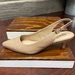 Bella Vita Kitten Heel Pumps - Scarlett II Nude Patent Size 9W Photo 4