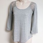 SO  floral lace back scoop neck 3/4 sleeve … Photo 2